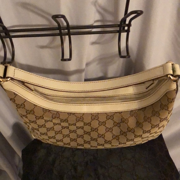 Gucci Charmy Hobo in great condition - Picture 6 of 8
